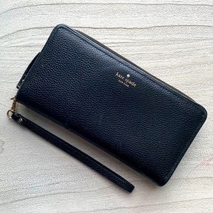 Kate Spade Wristlet Wallet Black Leather